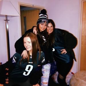 Meet your Posher, Annie